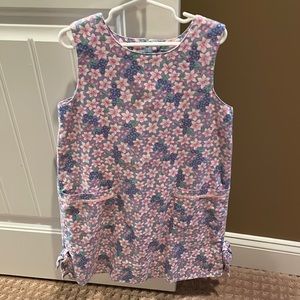 Lilly Pulitzer floral dress. Size 8 excellent condition. Smoke & pet free home.